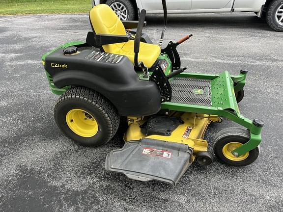 Image of John Deere Z445 equipment image 1