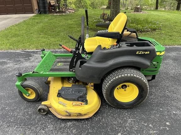 Image of John Deere Z445 equipment image 3