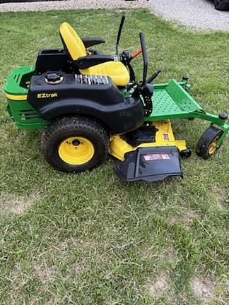 Image of John Deere Z445 equipment image 3