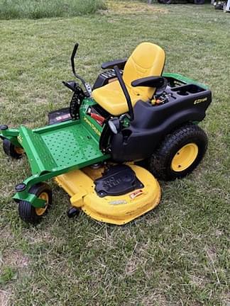 Image of John Deere Z445 equipment image 1