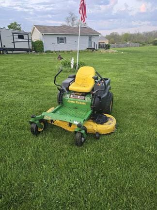 2007 John Deere Z445 Equipment Image0