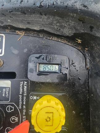 Image of John Deere Z445 equipment image 3
