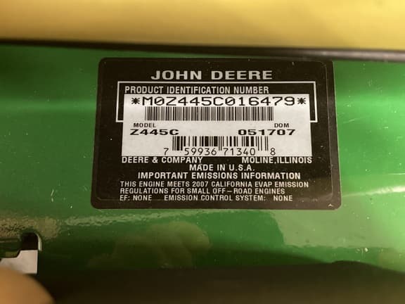 Image of John Deere Z445 equipment image 3