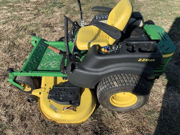 Main image John Deere Z445