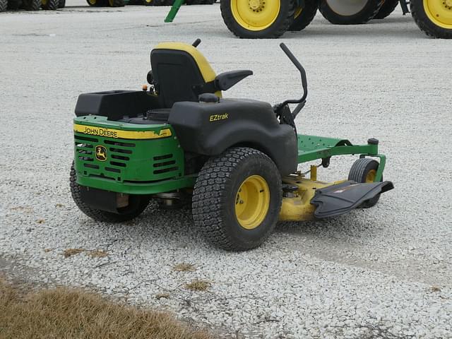 Image of John Deere Z445 equipment image 2