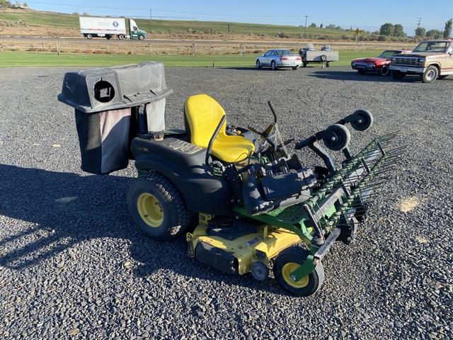 Image of John Deere ZTrak equipment image 4