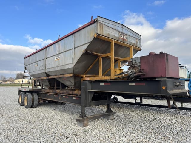 Image of KBH Fertilizer Chassis equipment image 2