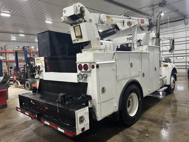 Image of Kenworth T300 equipment image 4