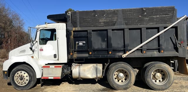 Image of Kenworth T300 equipment image 1