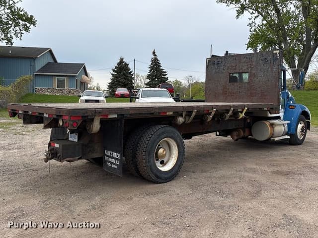 Image of Kenworth T300 equipment image 4
