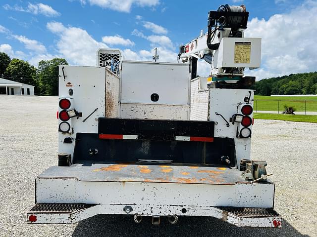 Image of Kenworth T300 equipment image 2