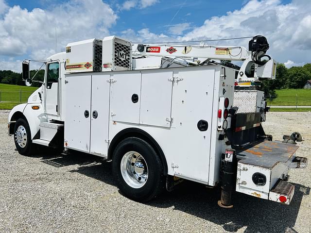 Image of Kenworth T300 equipment image 4