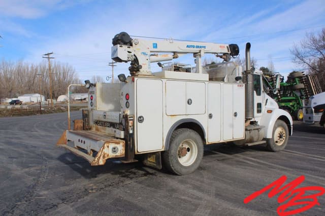 Image of Kenworth T300 equipment image 4