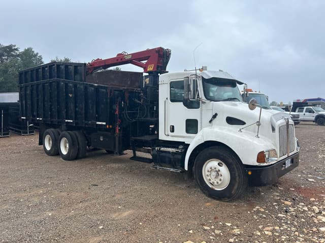 Image of Kenworth T300 equipment image 1