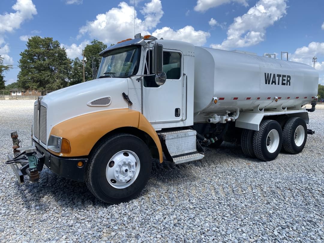 Image of Kenworth T300 Primary image