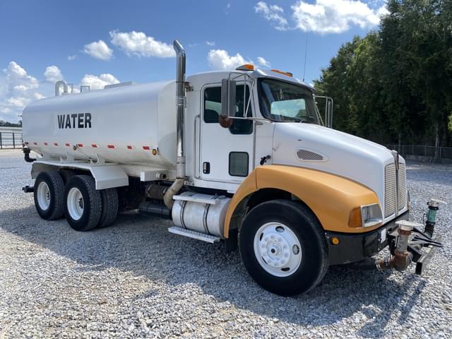 Image of Kenworth T300 equipment image 3