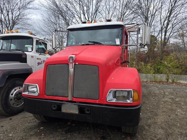 Image of Kenworth T370 equipment image 1
