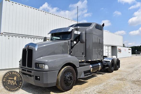 Image of Kenworth T600 Primary image