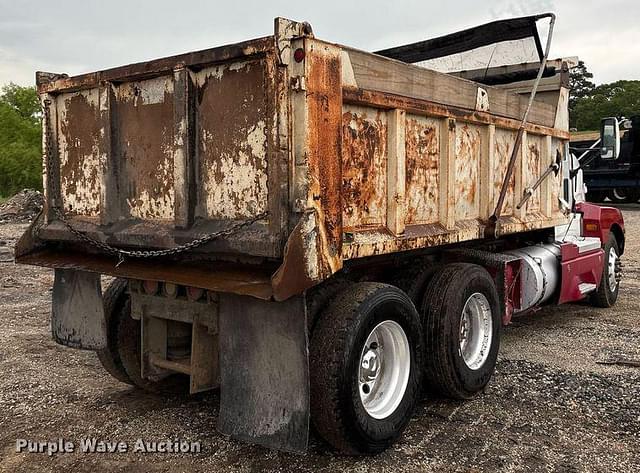 Image of Kenworth T600 equipment image 4
