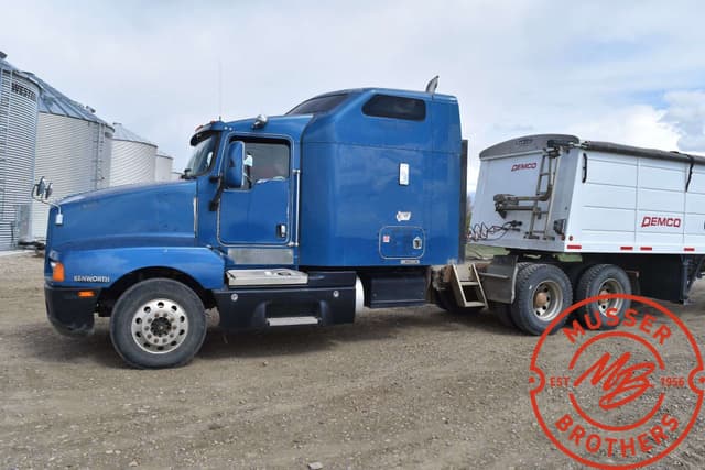 Image of Kenworth T600 equipment image 2