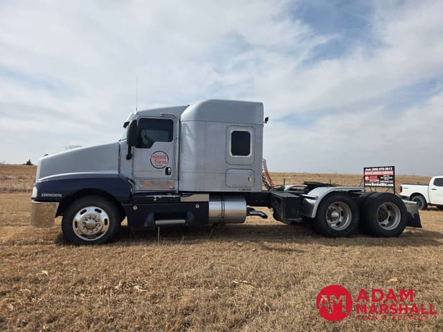 Image of Kenworth T600 equipment image 2