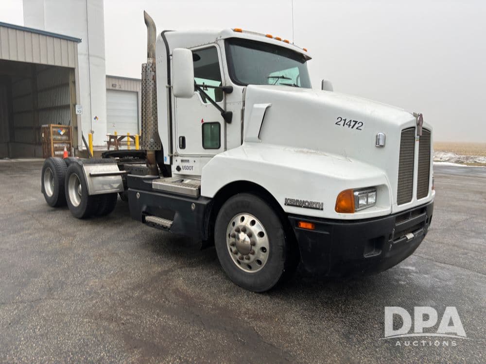 Image of Kenworth T600 Primary image