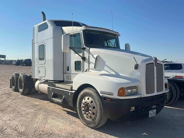 Image of Kenworth T660 equipment image 1