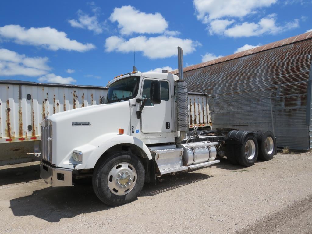 Image of Kenworth T800 Primary image