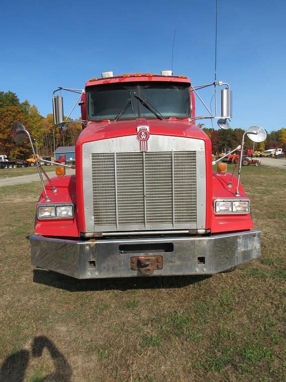 Image of Kenworth T800 equipment image 1