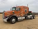 2007 Kenworth T800 Image