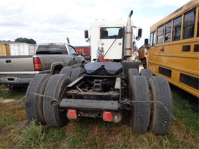 Image of Kenworth T800 equipment image 4