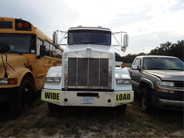 Image of Kenworth T800 equipment image 1
