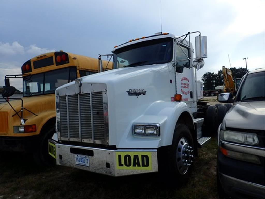 2007 Kenworth T800 Equipment Image0