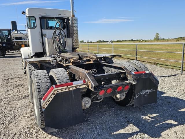 Image of Kenworth T800 equipment image 4