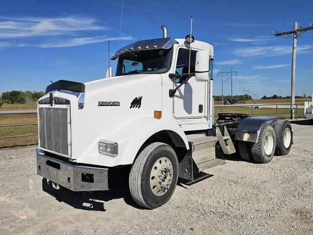 Image of Kenworth T800 equipment image 1