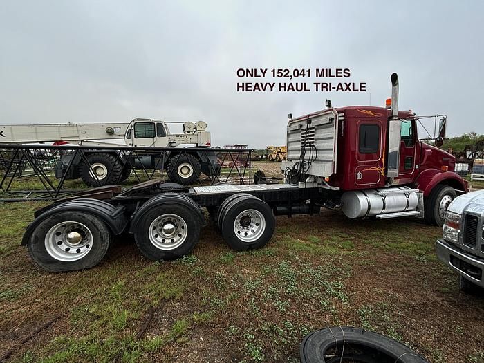 2007 Kenworth T800 Image