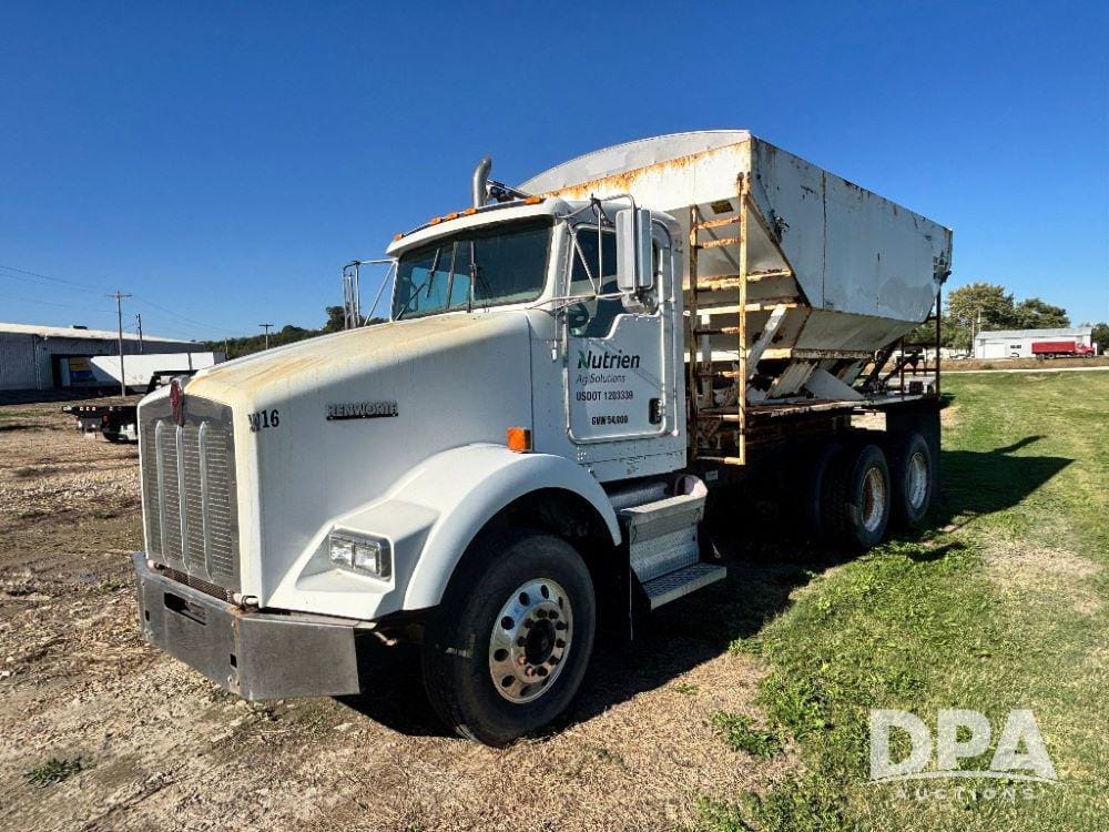 2007 Kenworth T800 Equipment Image0