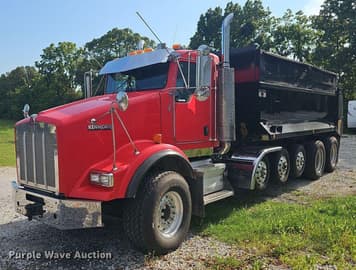 Main image Kenworth T800