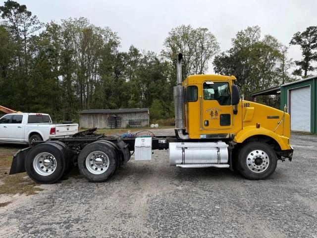 Image of Kenworth T800 equipment image 2