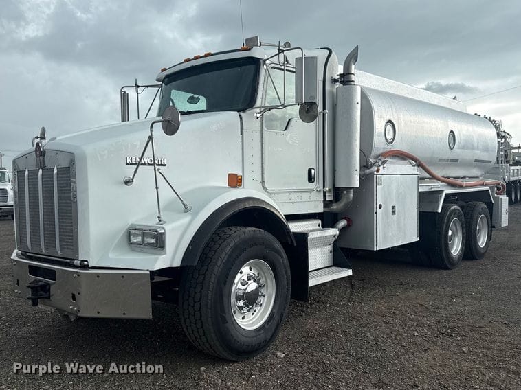 2007 Kenworth T800 Equipment Image0