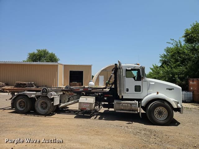 Image of Kenworth T800 equipment image 3