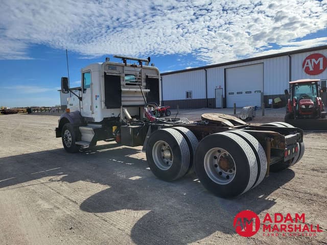 Image of Kenworth T800 equipment image 3