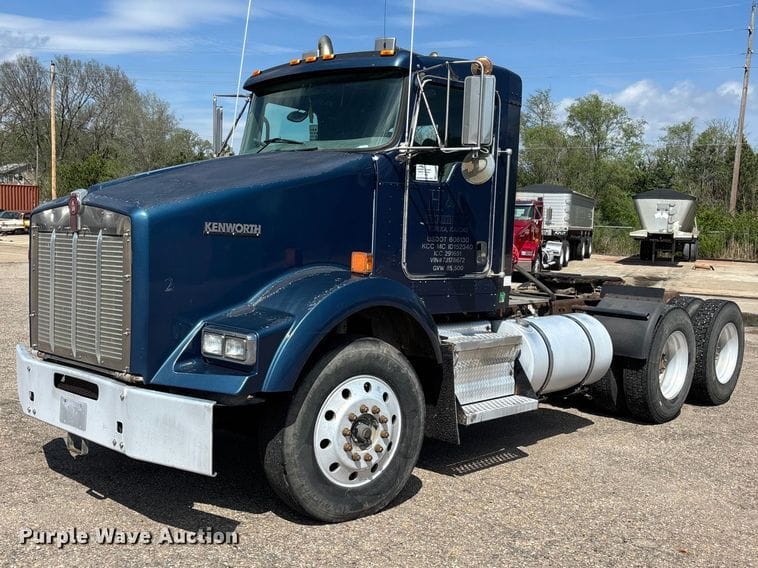 2007 Kenworth T800 Equipment Image0