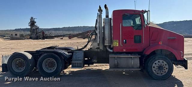 Image of Kenworth T800 equipment image 3