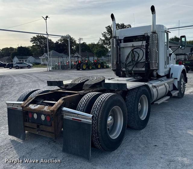 Image of Kenworth T800 equipment image 4