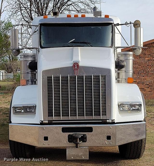 Image of Kenworth T800 equipment image 1