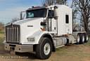 2007 Kenworth T800 Image