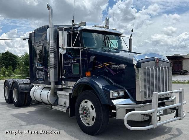 Image of Kenworth T800 equipment image 2