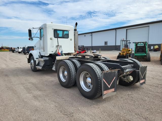 Image of Kenworth T800 equipment image 3