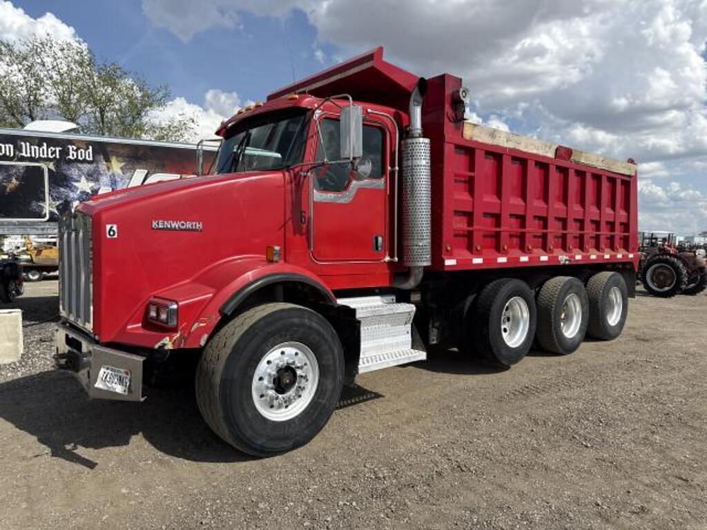 Image of Kenworth T800 Primary image